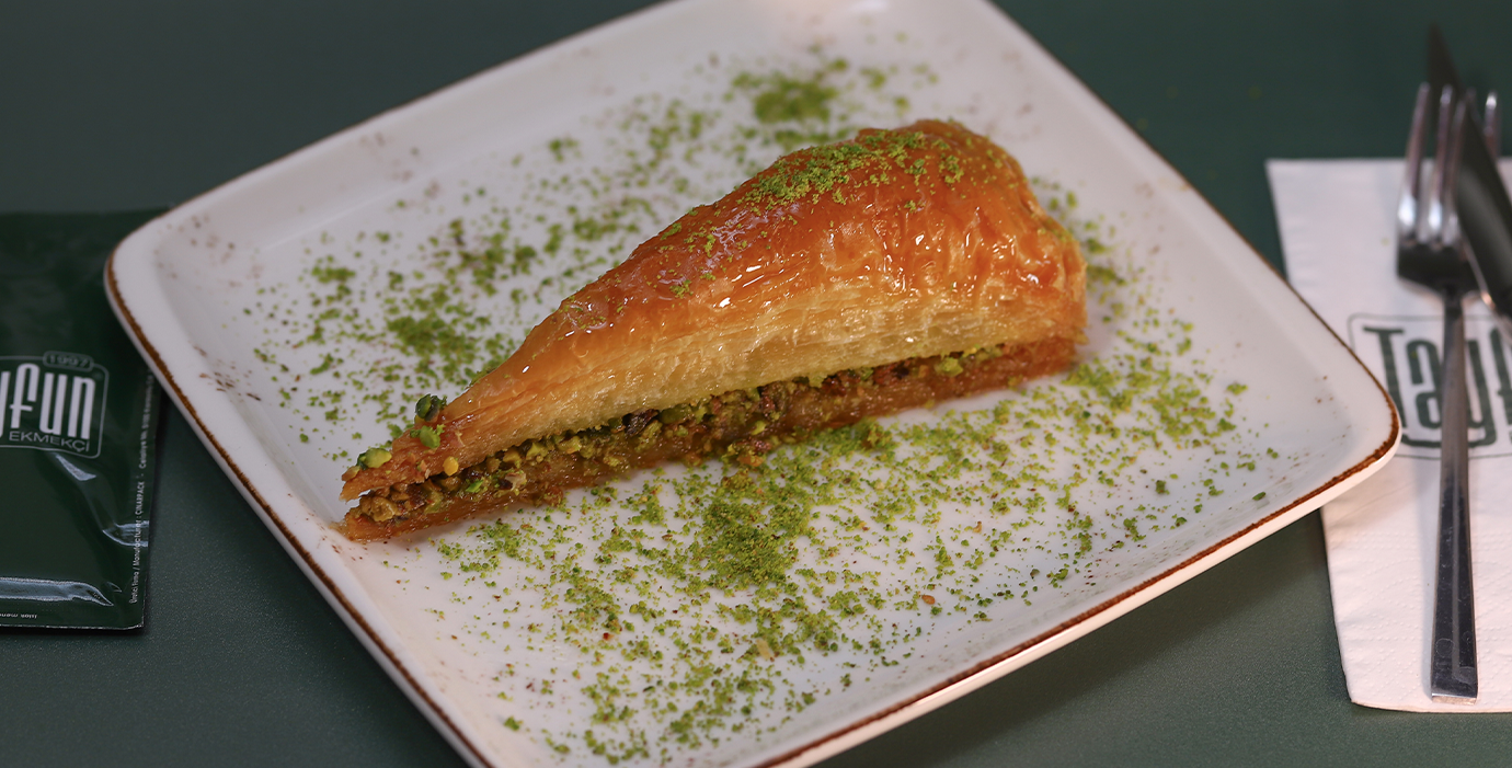  Tatlıdan Kahveye: Her Anınıza Eşlik Eden Lezzetler